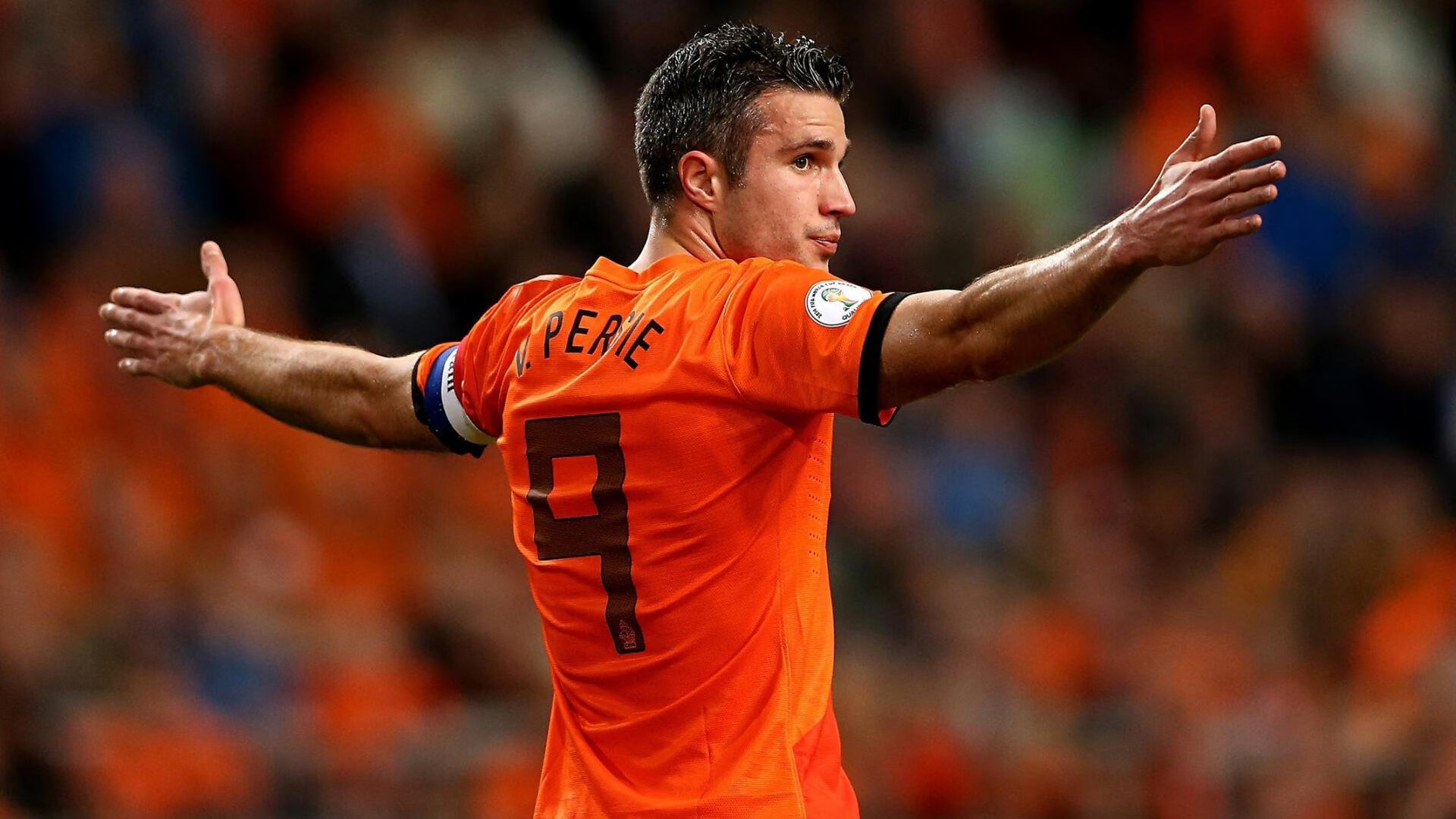 比赛中阵容调整是否能带动进攻节奏,如何选择比赛阵型