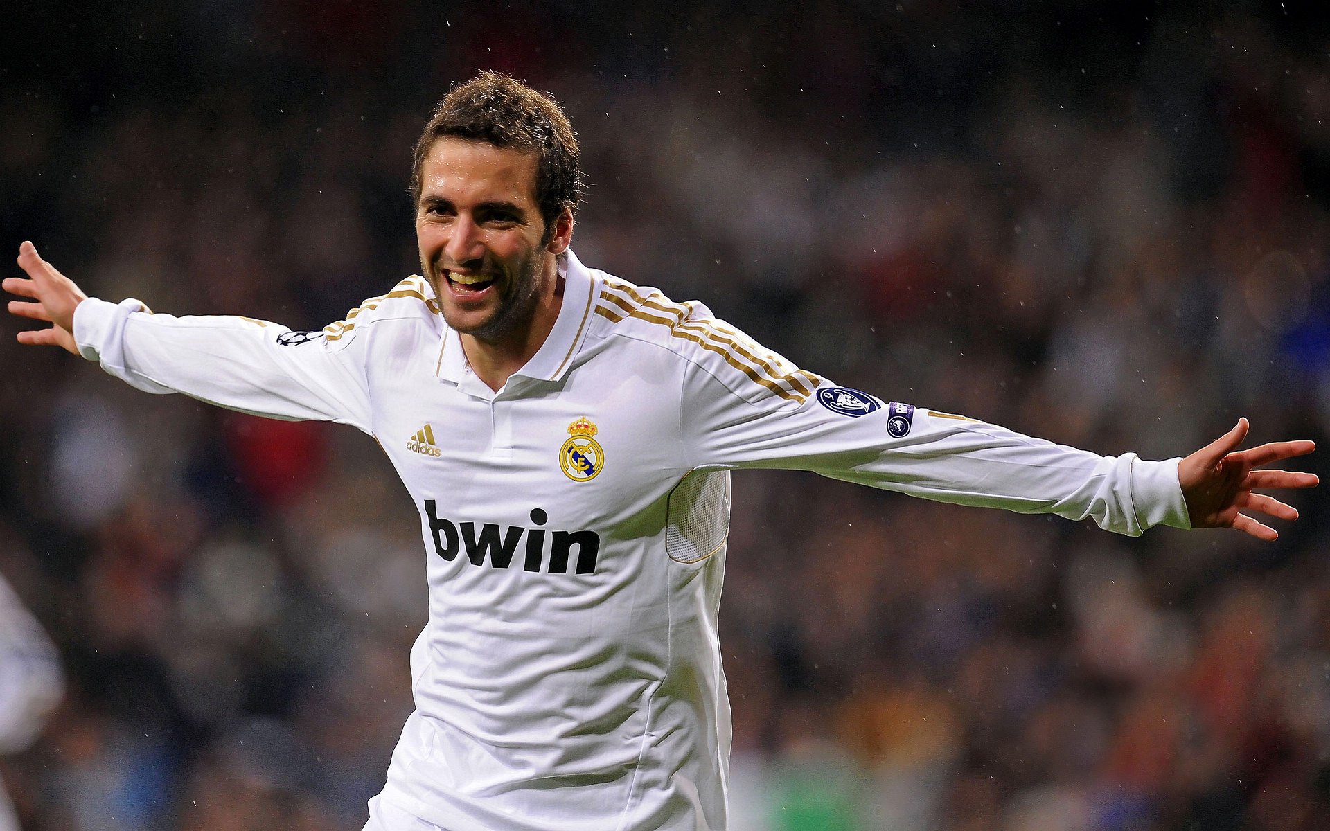 kaiyun中国官方网站-“安赫尔·巴尔博萨的全场运动能力，推动阿根廷美洲狮队战术多元化”